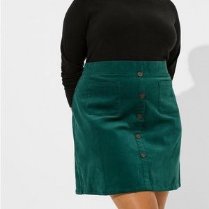 Torrid Green Corduroy Skirt Size 4